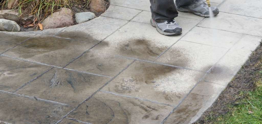 Sealing stamped concrete